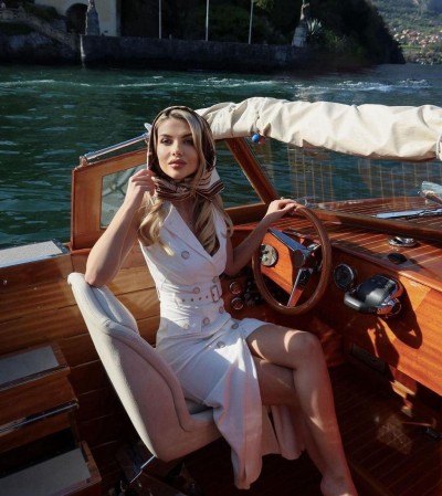 Яна, Г. Редкино