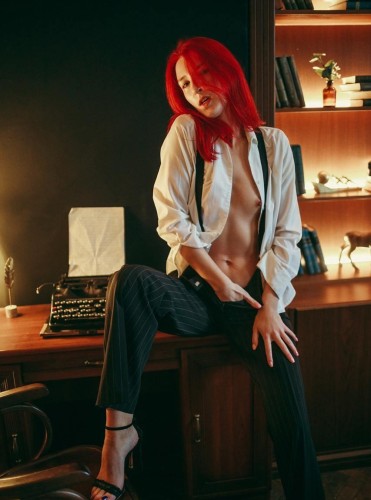 Алина, Г. Редкино