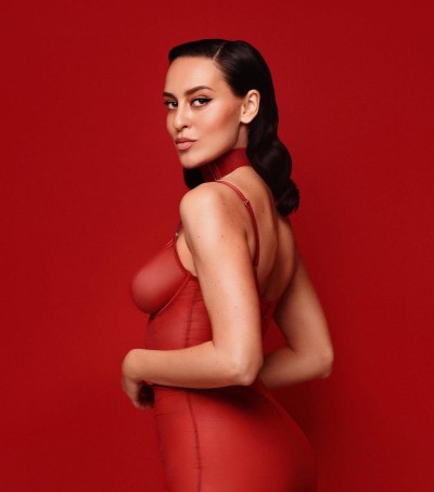 Дарина, Г. Редкино