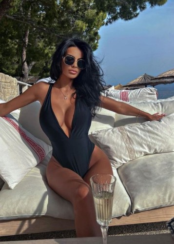 Зоя, Г. Редкино